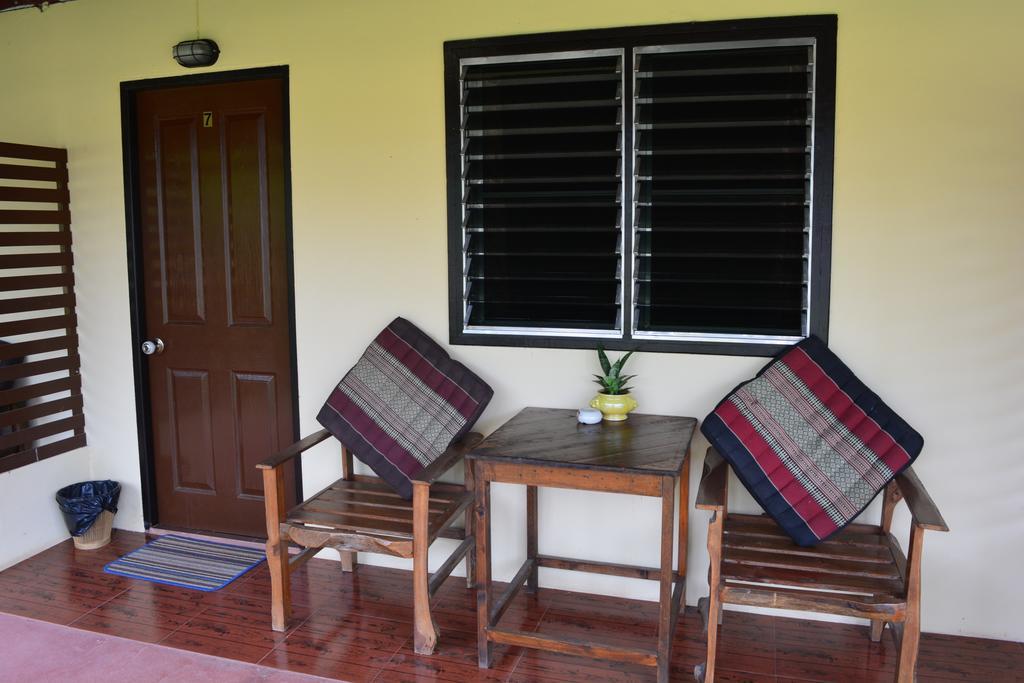 M&M Guesthouse Koh Chang Dış mekan fotoğraf